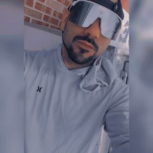 Meet your Posher, Freddie